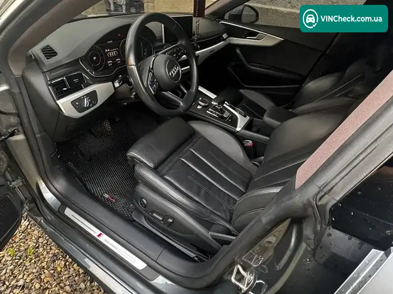 Audi A5 2018, фото з оголошення 2 з 14, VIN WAUENCF52JA136649