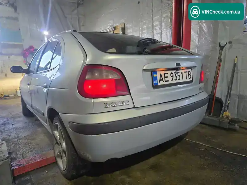 Renault Megane 2001, фото з оголошення 2 з 12, VIN VF1BA0N0222000091