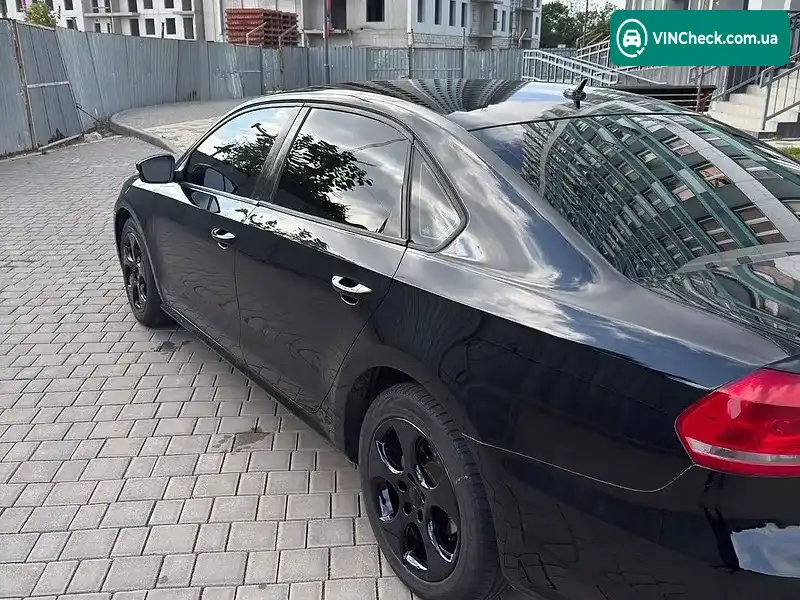Volkswagen Passat 2013, фото з оголошення 1 з 12, VIN 1VWAP7A3XDC102361