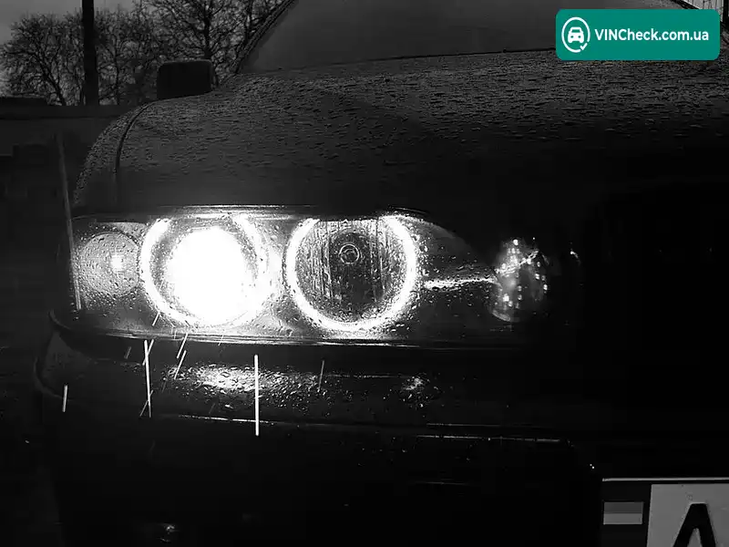 BMW 5 Series 2001, фото з оголошення 1 з 8, VIN WBADL81050GX48463