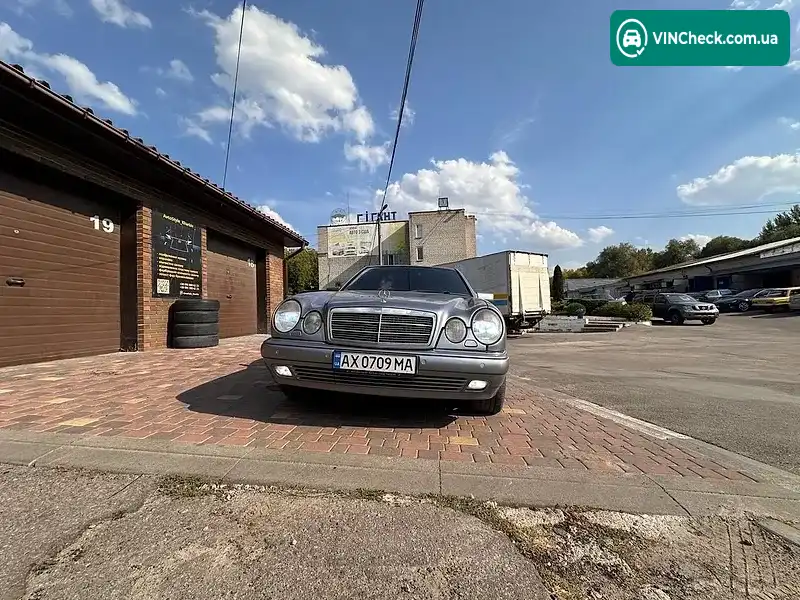 Mercedes-Benz E-Class 1999, фото з оголошення 2 з 14, VIN WDB2100821X024804