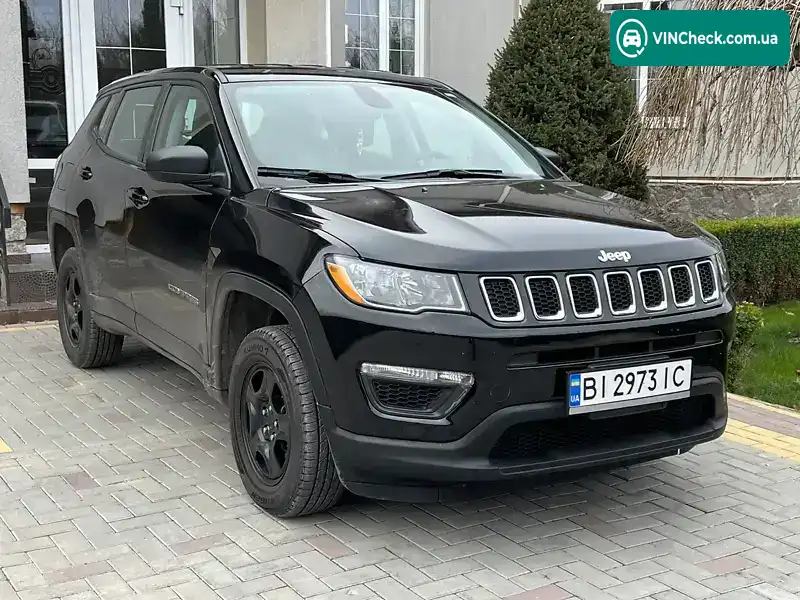 Jeep Compass 2018, фото з оголошення 1 з 17, VIN 3C4NJDAB4JT361035