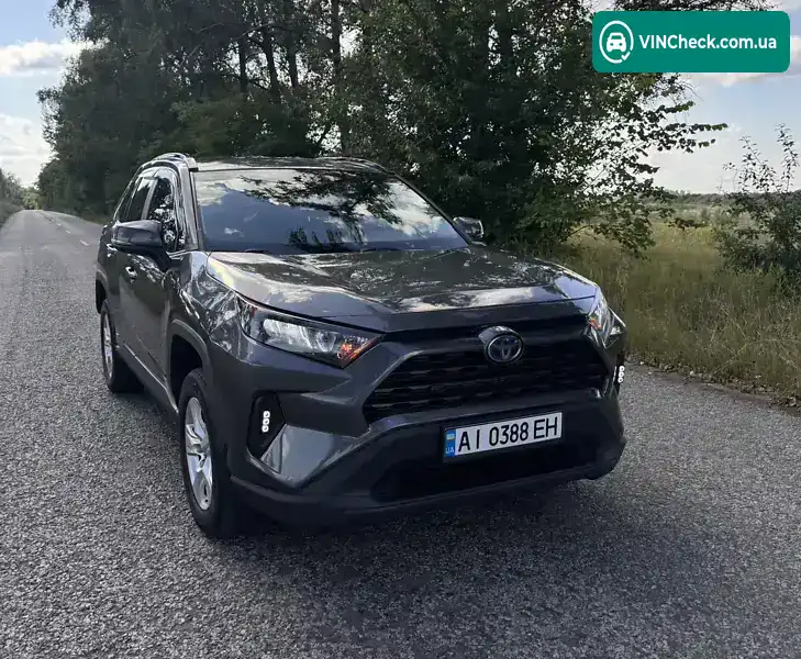 Toyota RAV4 2019, фото з оголошення 1 з 20, VIN 2T3MWRFV8KW011205