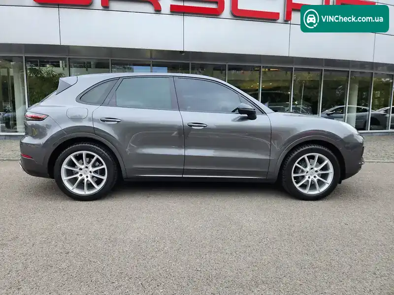Porsche Cayenne 2019, фото з оголошення 2 з 20, VIN WP1ZZZ9YZKDA13385