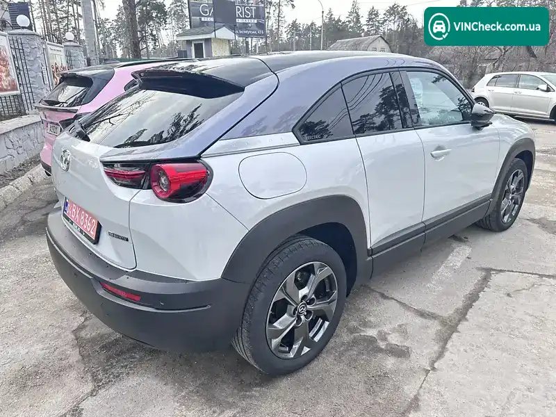 Mazda MX-30 2020, фото з оголошення 2 з 20, VIN JMZDR1WBJ00104150