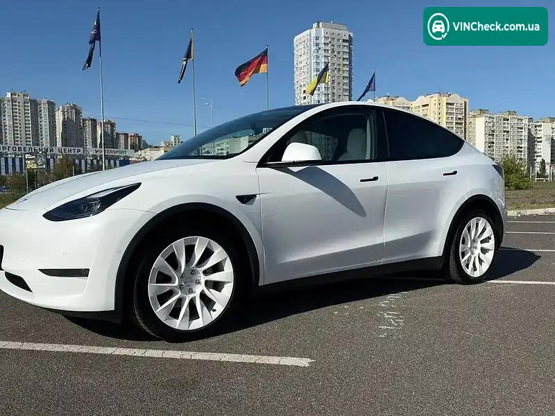Tesla Model Y 2021, фото з оголошення 1 з 10, VIN 5YJYGDEE9MF198014