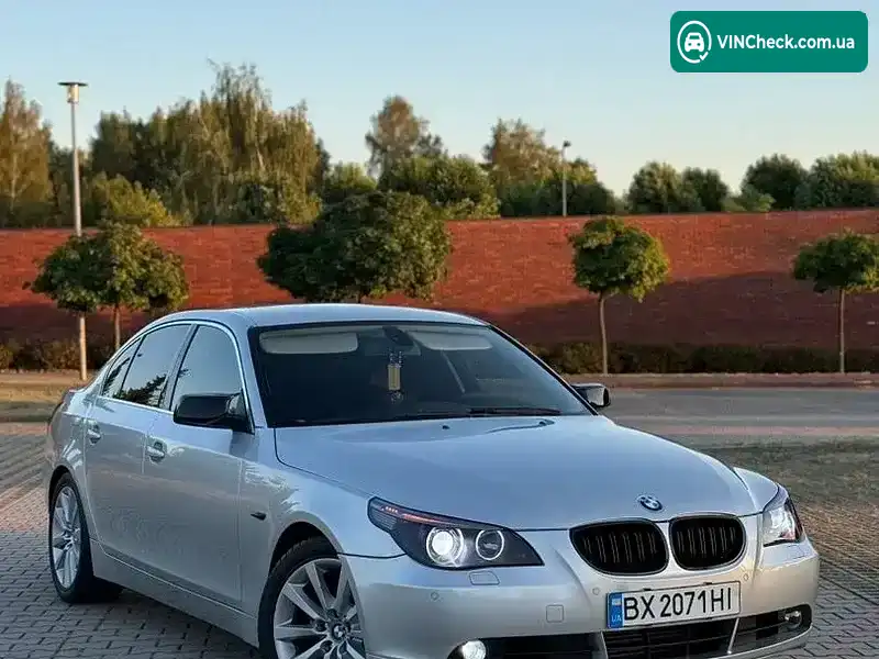 BMW 5 Series 2004, фото з оголошення 1 з 20, VIN WBANC71030B647966