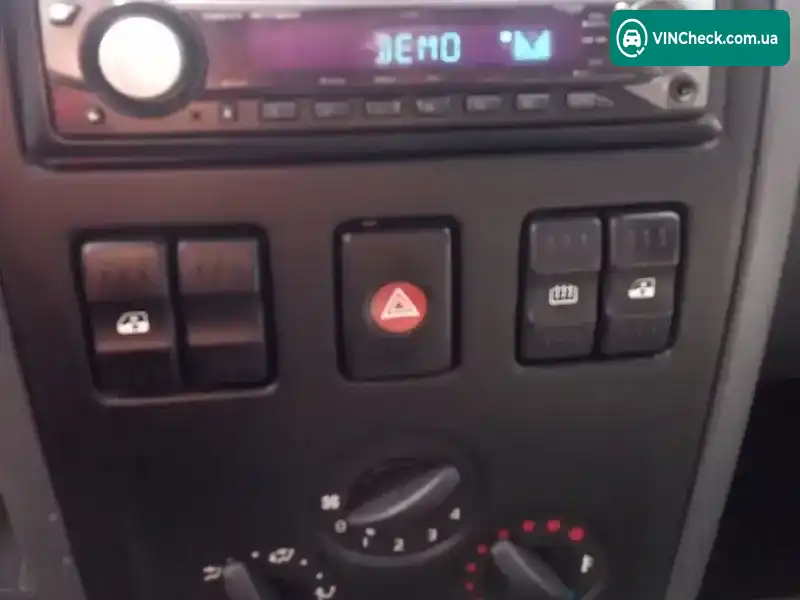 Dacia Logan 2007, фото з оголошення 1 з 20, VIN UU1LSD4GH38063690