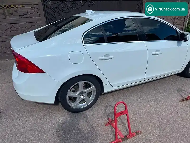 Volvo S60 2011, фото з оголошення 1 з 16, VIN YV1622FSXC2044390