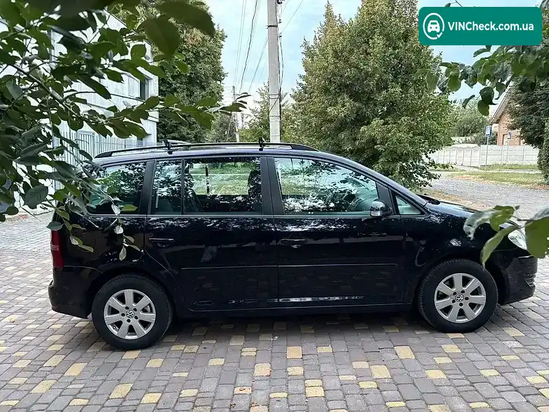 Volkswagen Touran 2006, фото з оголошення 1 з 20, VIN WVGZZZ1TZ7W001989