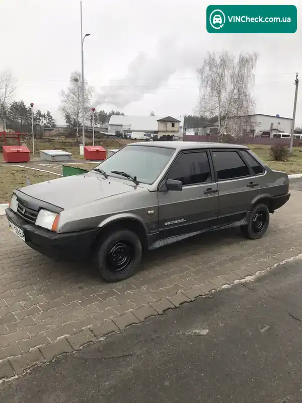 ВАЗ / Lada 21099 1995, фото з оголошення 2 з 15, VIN XTA210990S1604879