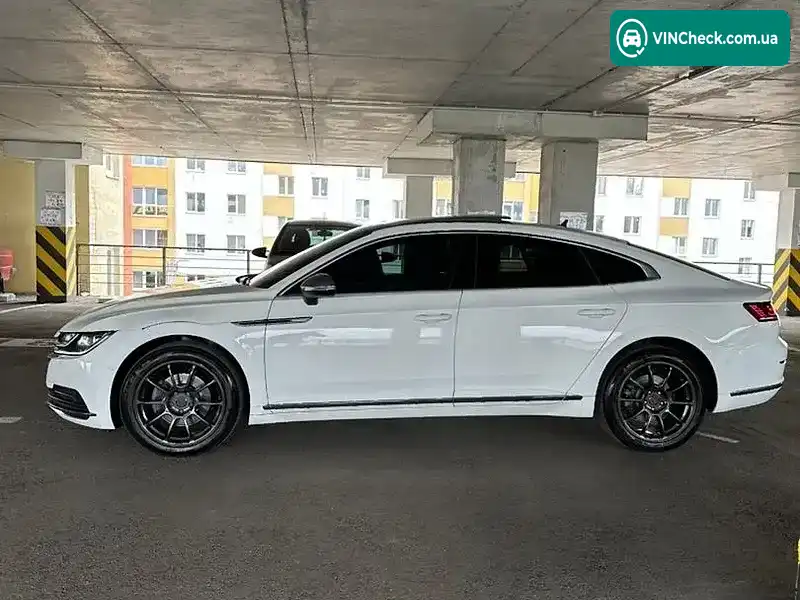 Volkswagen Arteon 2018, фото з оголошення 2 з 20, VIN WVWZZZ3HZJE512615