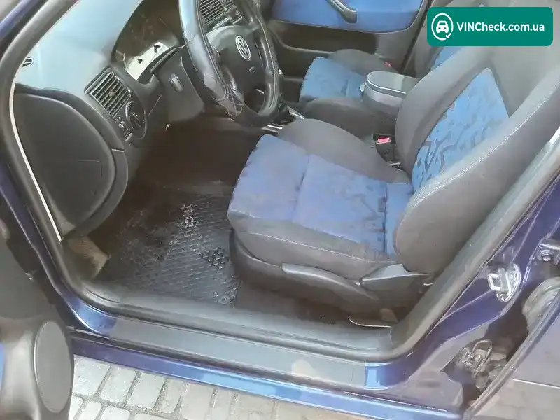 Volkswagen Golf 1998, фото з оголошення 2 з 20, VIN WVWZZZ1JZXP313435