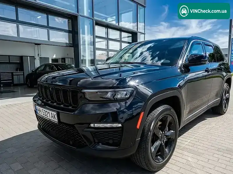 Jeep Grand Cherokee 2023, фото з оголошення 1 з 8, VIN 1C4RJYB62PC650669