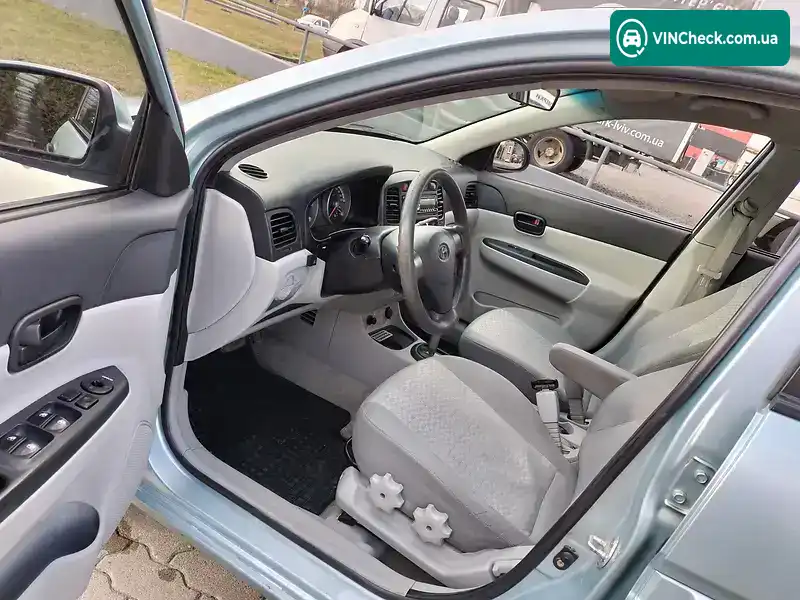 Hyundai Accent 2010, фото з оголошення 2 з 20, VIN NLHCM41ABAZ193373