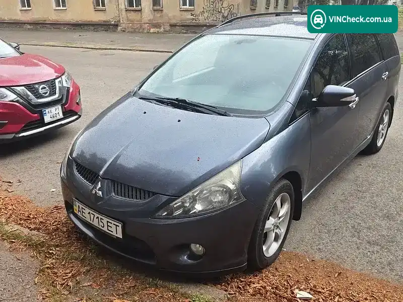 Mitsubishi Grandis 2006, фото з оголошення 2 з 14, VIN JMBLRNA4W6Z001484
