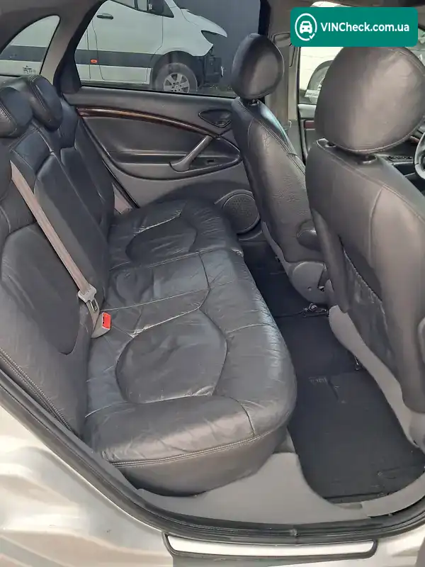 Citroen C5 2001, фото з оголошення 2 з 12, VIN VF7DC4HXE76341877