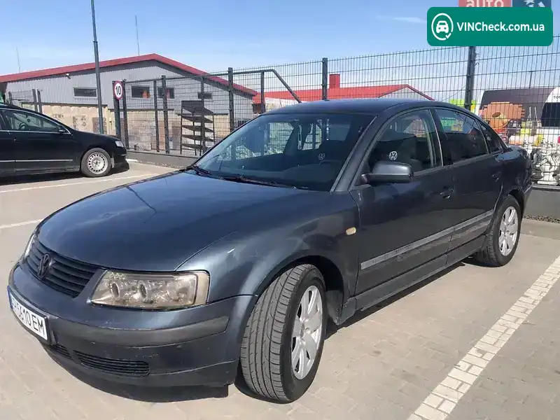 Volkswagen Passat 1999, фото з оголошення 1 з 8, VIN WVWZZZ3BZXP483643
