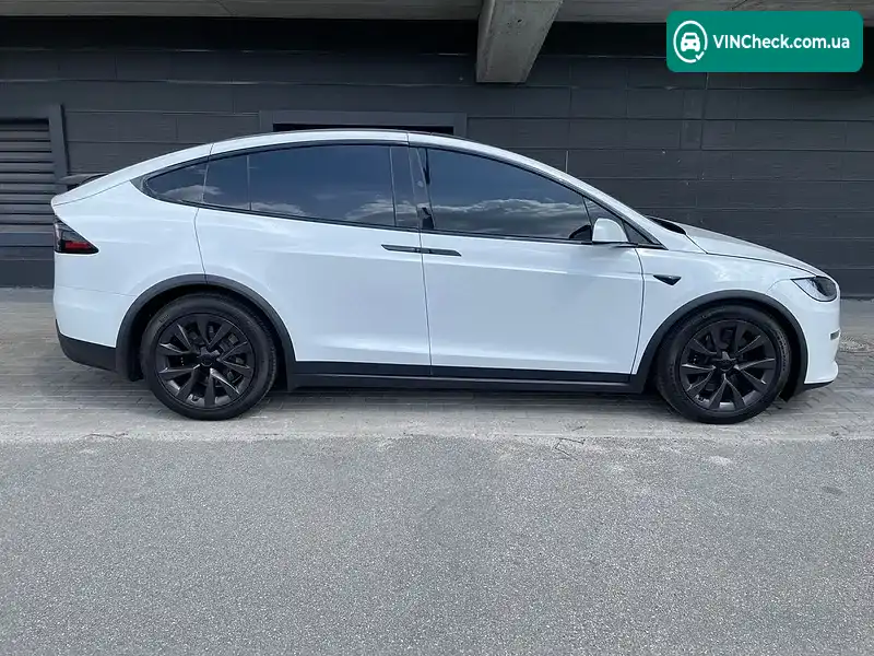 Tesla Model X 2024, фото з оголошення 2 з 19, VIN 7SAXCDE58RF453902