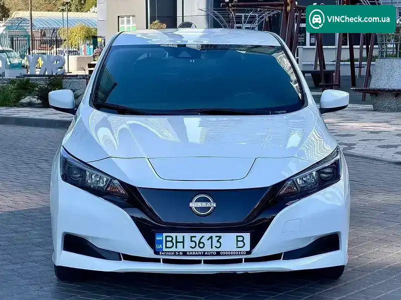Nissan Leaf 2024, фото з оголошення 1 з 20, VIN 1N4AZ1BV9PC560669