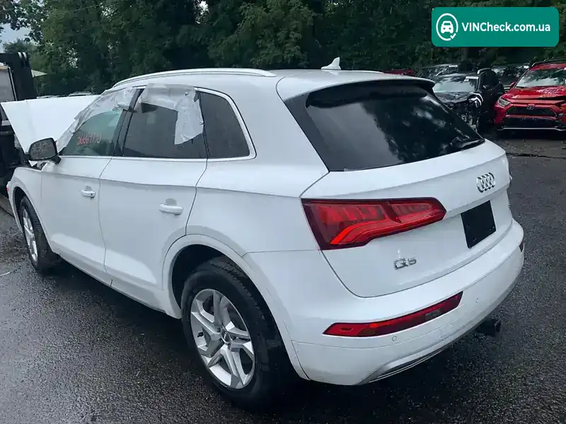 Audi Q5 2018, фото з оголошення 1 з 4, VIN WA1BNAFY1J2035949