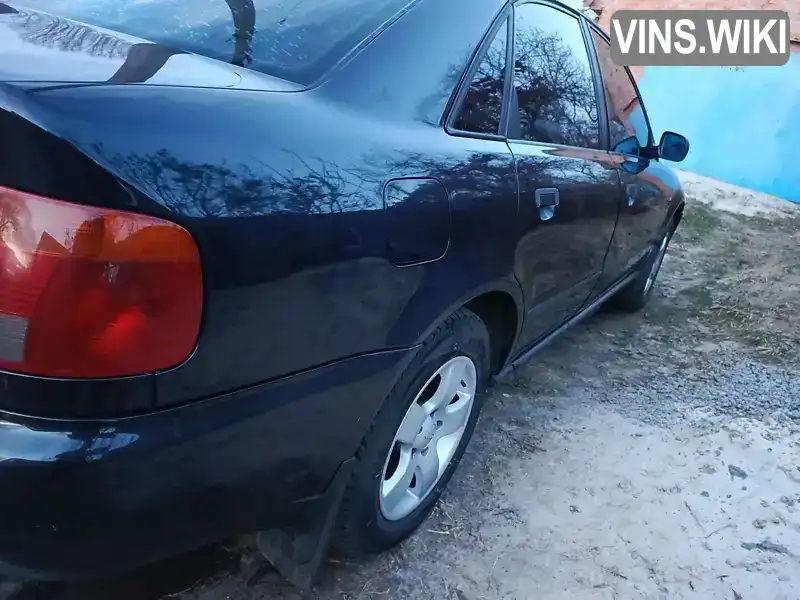 Audi A4 1996, фото з оголошення 2 з 9, VIN WAUZZZ8DZTA090538