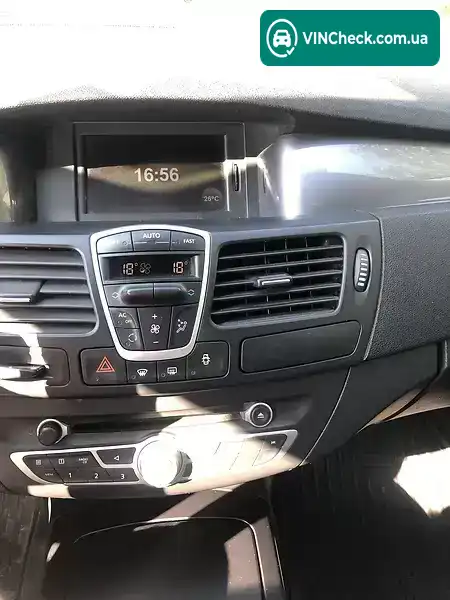 Renault Laguna 2010, фото з оголошення 1 з 20, VIN VF1KT0A0643826886