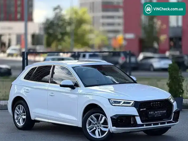Audi Q5 2020, фото з оголошення 2 з 20, VIN WA1ANAFY4L2064439