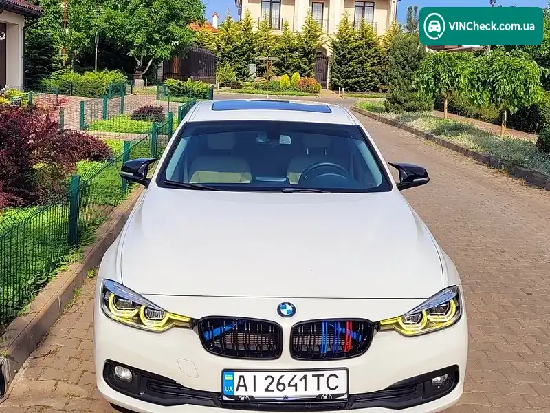 BMW 3 Series 2015, фото з оголошення 1 з 20, VIN WBA8E5G55GNT41469