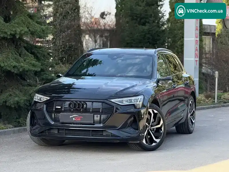 Audi e-tron 2021, фото з оголошення 2 з 21, VIN WAUZZZGE0NB020793