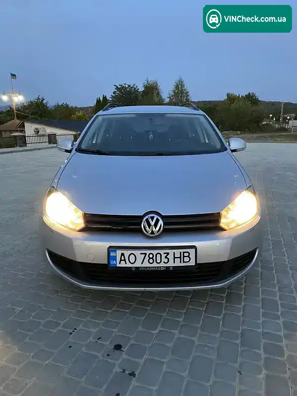 Volkswagen Golf 2011, фото з оголошення 1 з 17, VIN WVWZZZ1KZCM642895