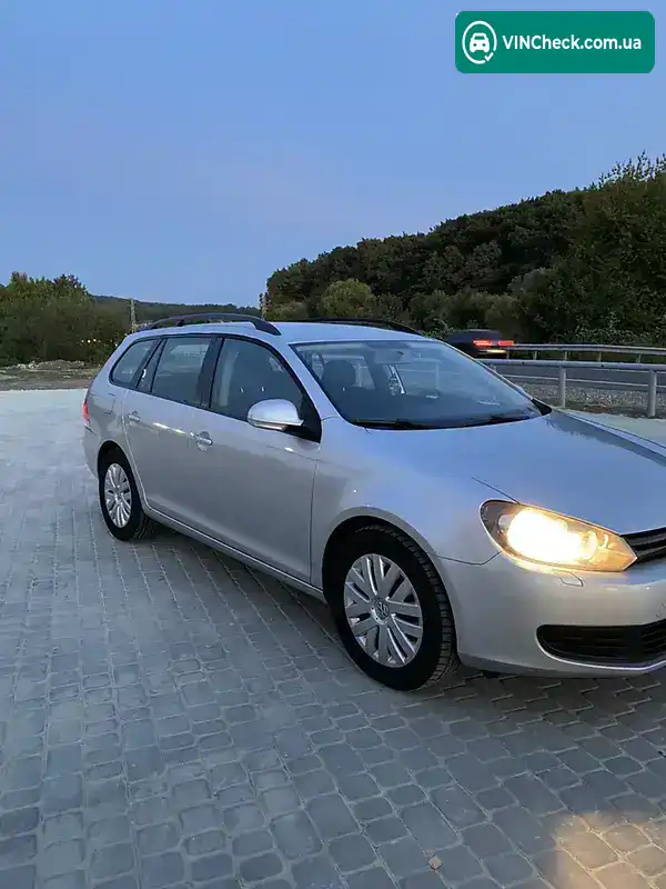 Volkswagen Golf 2011, фото з оголошення 2 з 17, VIN WVWZZZ1KZCM642895