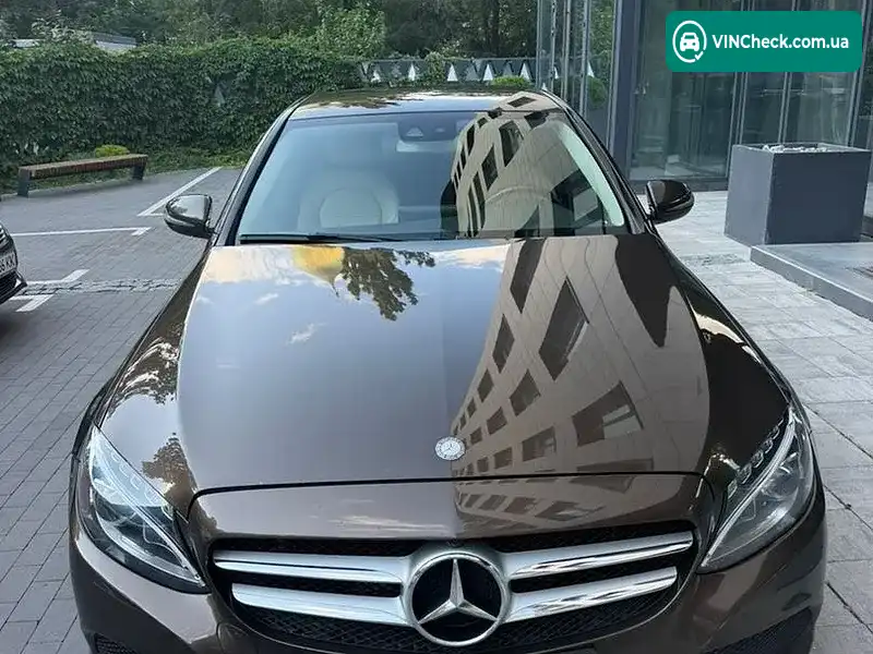 Mercedes-Benz C-Class 2016, фото з оголошення 2 з 10, VIN 55SWF4KB1GU134878