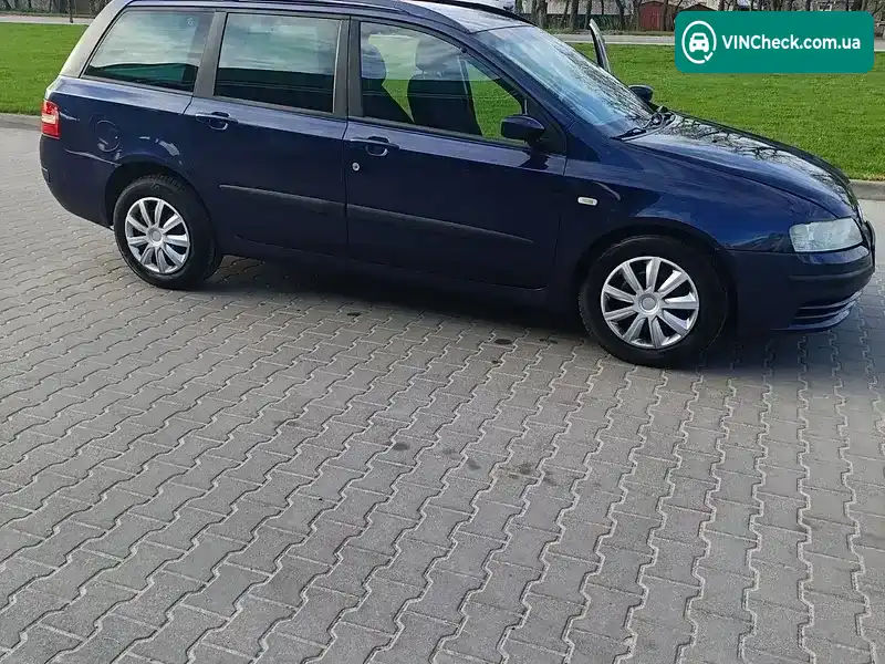 Fiat Stilo 2003, фото з оголошення 2 з 21, VIN ZFA19200000400472
