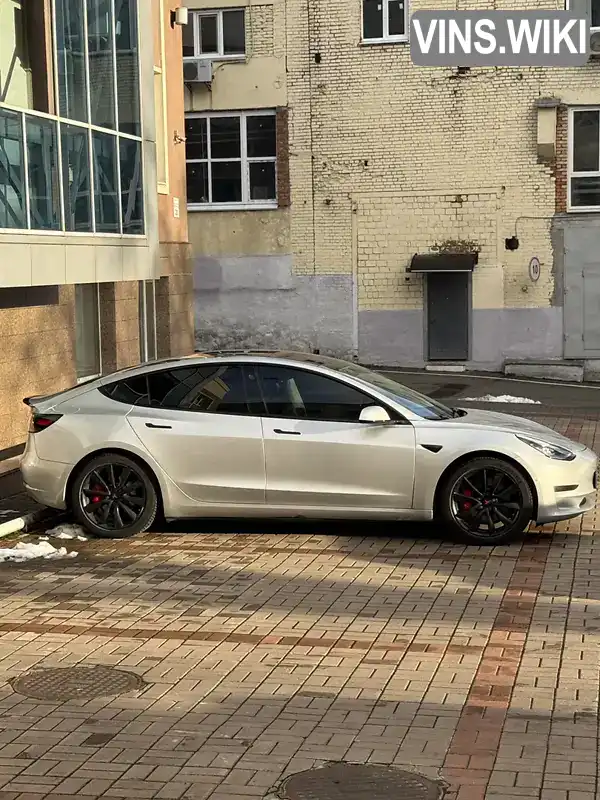 Tesla Model 3 2018, фото з оголошення 2 з 21, VIN 5YJ3E1EBXJF065049