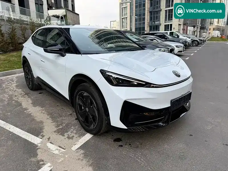 Volkswagen ID. UNYX 2025, фото з оголошення 2 з 13, VIN HVWJA1ER6S1200736