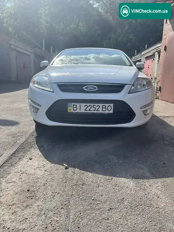 Ford Mondeo 2012, фото з оголошення 2 з 20, VIN WF0DXXGBBDCL53989