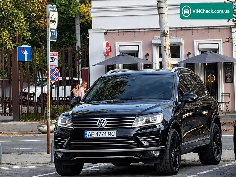 Volkswagen Touareg 2015, фото з оголошення 2 з 20, VIN WVGEF9BPXGD010178