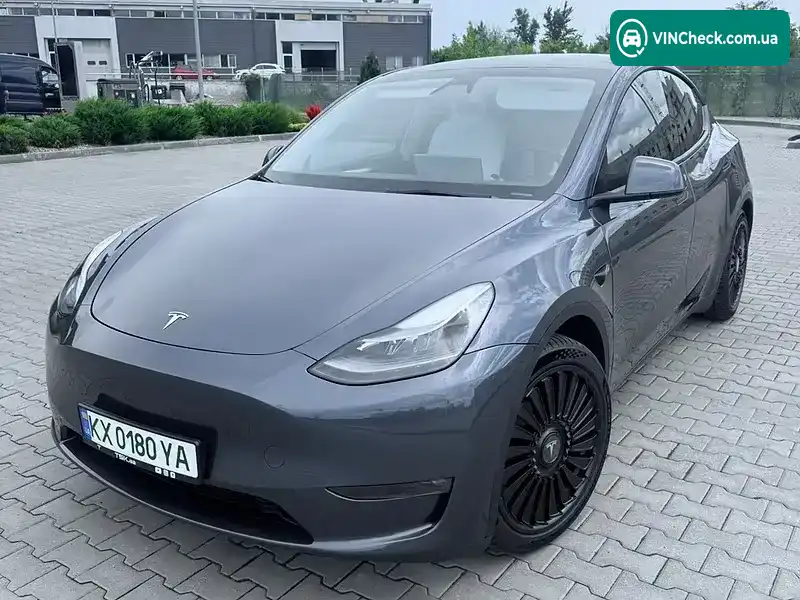 Tesla Model Y 2023, фото з оголошення 2 з 21, VIN 7SAYGAEE0PF961222