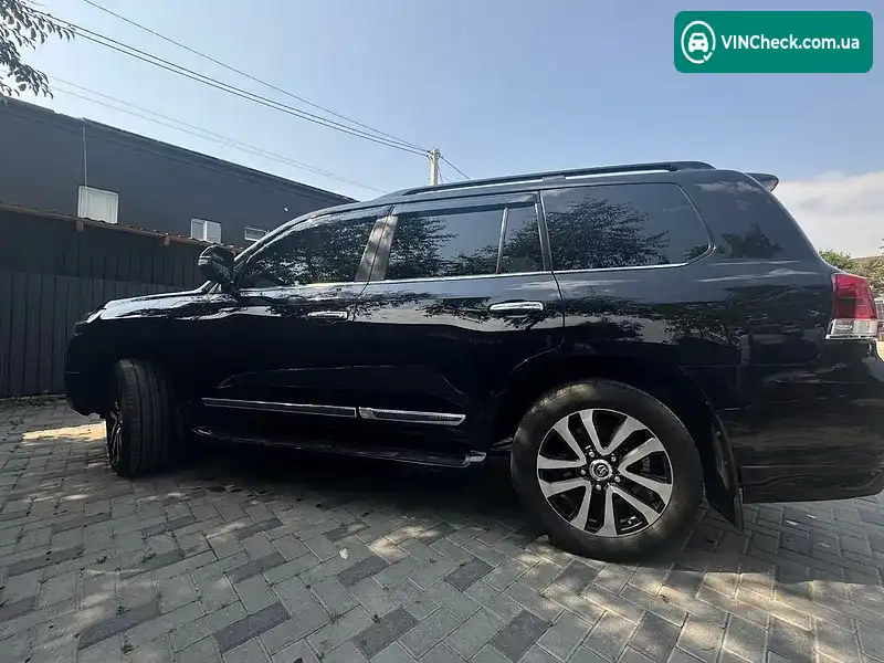 Toyota Land Cruiser 2018, фото з оголошення 2 з 11, VIN JTMCV02J204257335
