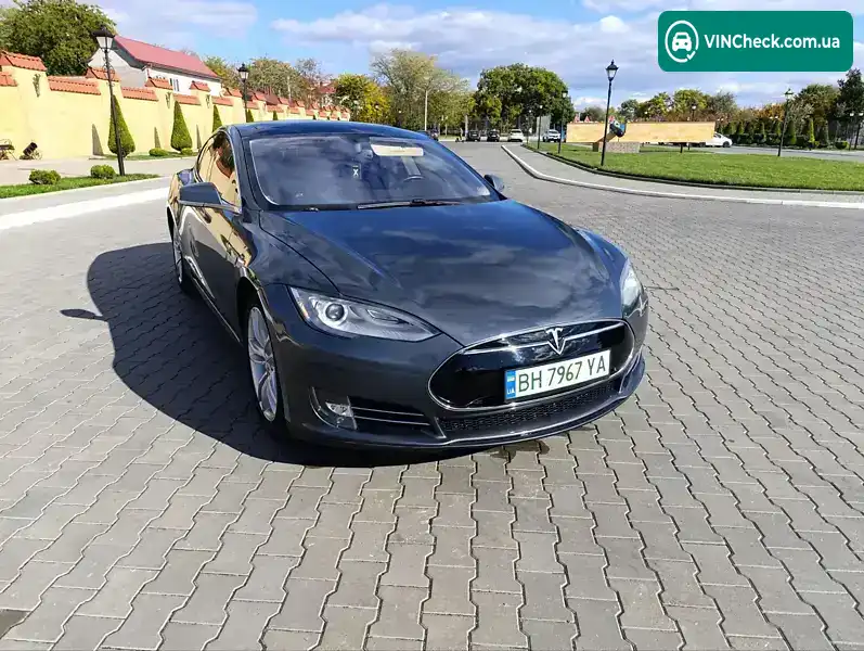 Tesla Model S 2013, фото з оголошення 2 з 21, VIN 5YJSA1DG2DFP03979