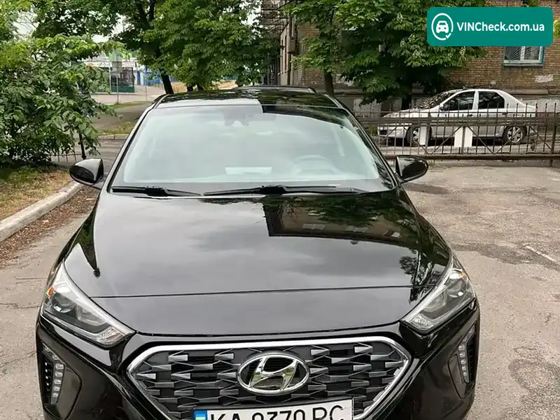 Hyundai Ioniq 2019, фото з оголошення 2 з 15, VIN KMHC75LC3LU194480
