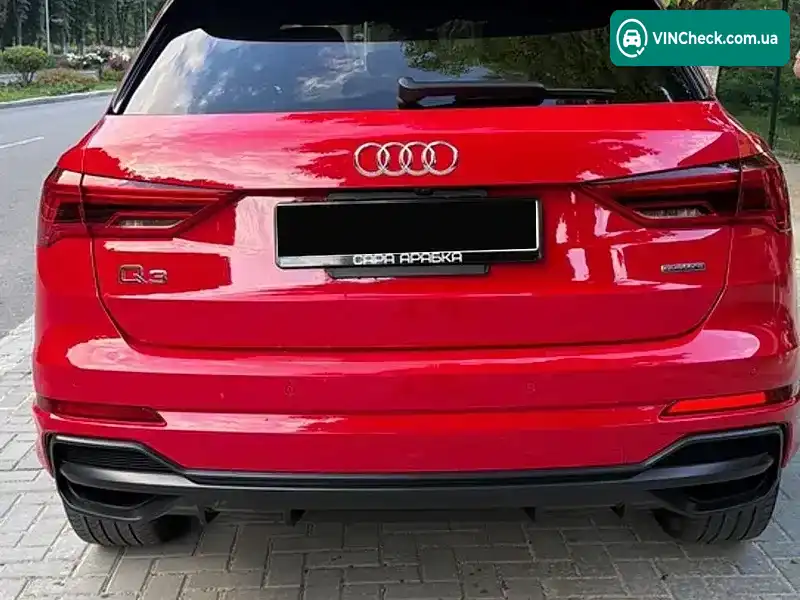 Audi Q3 2019, фото з оголошення 2 з 20, VIN WA1EECF36L1032759
