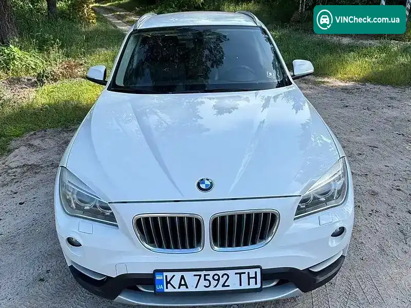 BMW X1 2013, фото з оголошення 2 з 9, VIN WBAVP71050VW31898