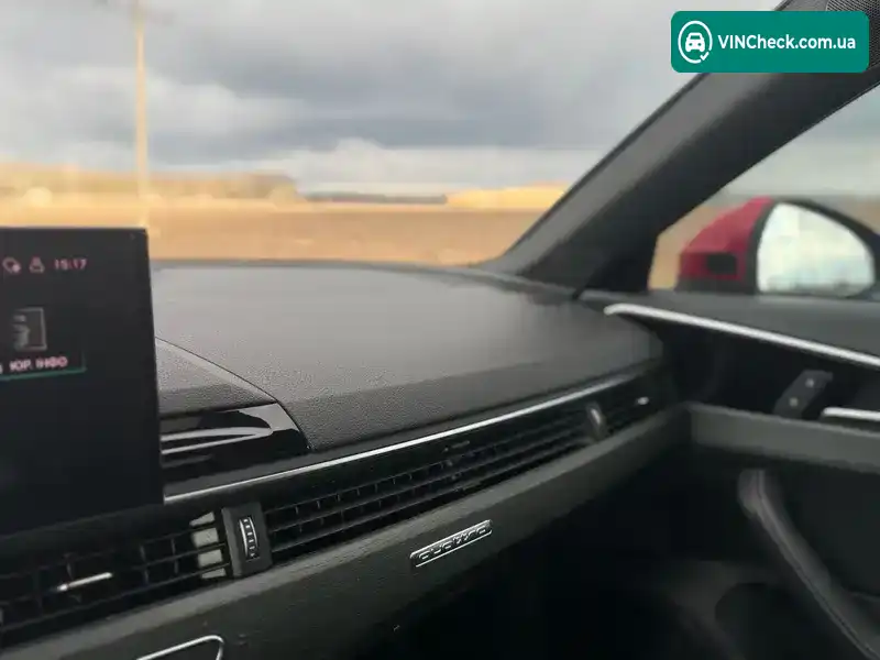 Audi A4 2022, фото з оголошення 1 з 15, VIN WAUEAAF46PN002185