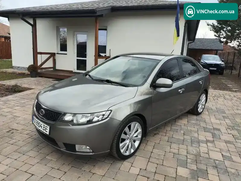 Kia Cerato 2012, фото з оголошення 1 з 21, VIN KNAFW412BC5589399