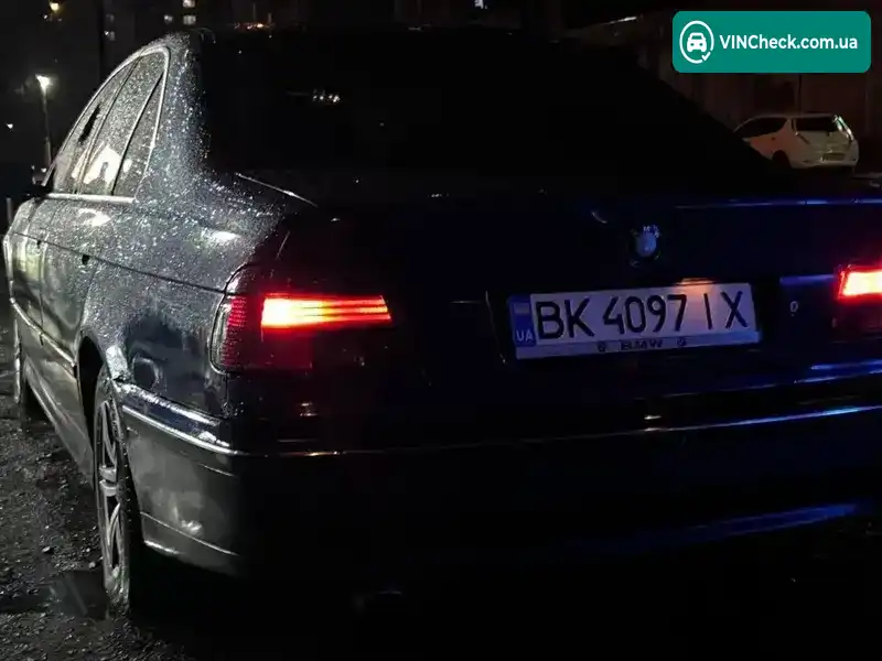 BMW 5 Series 2000, фото з оголошення 1 з 7, VIN WBADM11000GP23135