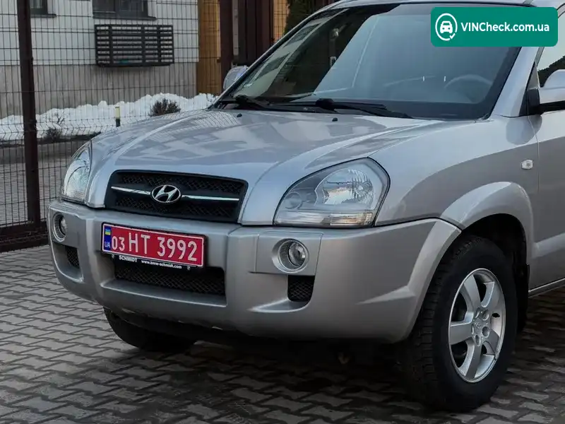 Hyundai Tucson 2006, фото з оголошення 2 з 20, VIN KMHJN81BP6U255548