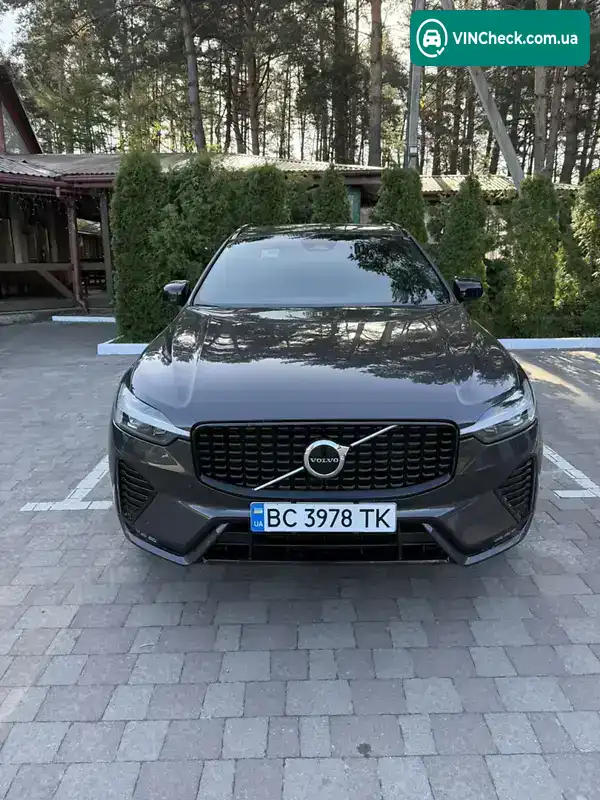 Volvo XC60 2021, фото з оголошення 1 з 21, VIN YV1UZK5VDN1904672
