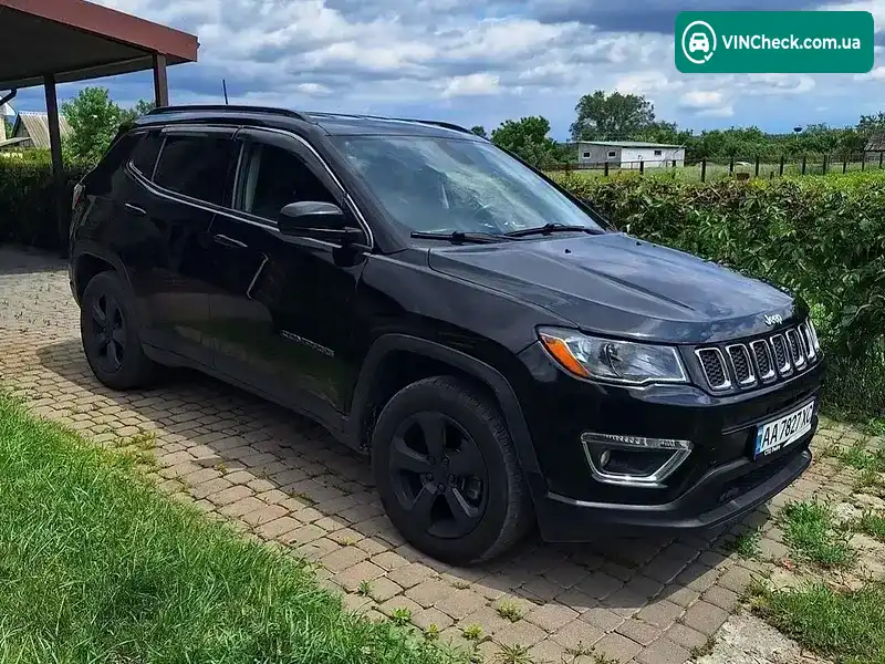Jeep Compass 2018, фото з оголошення 2 з 20, VIN 3C4NJDBB4JT434127